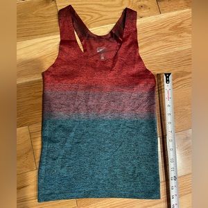 Athleta Relay Seamless Tank - Small